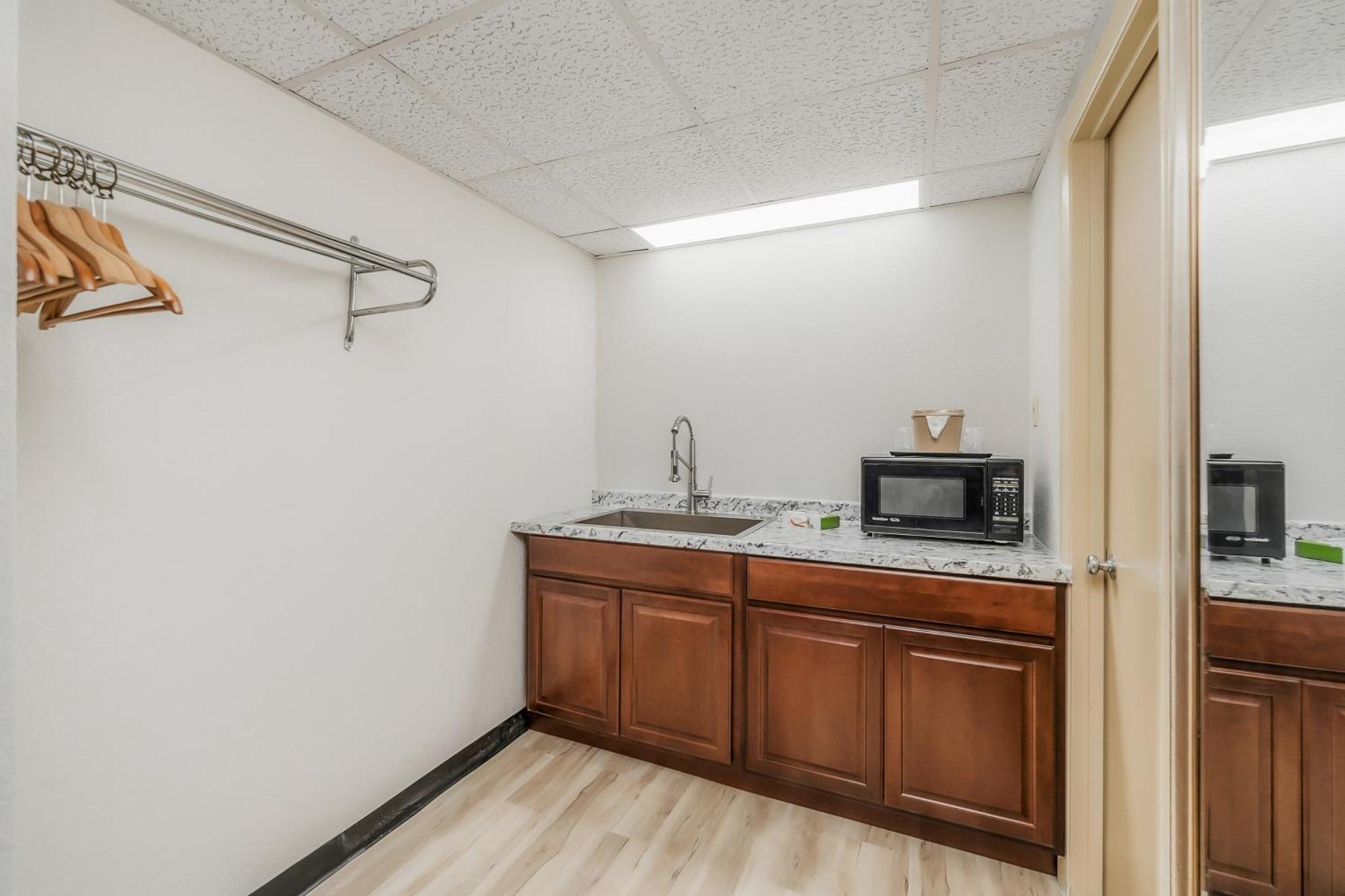 Extended Stay Suites Cookeville - Tennessee Tech מראה חיצוני תמונה